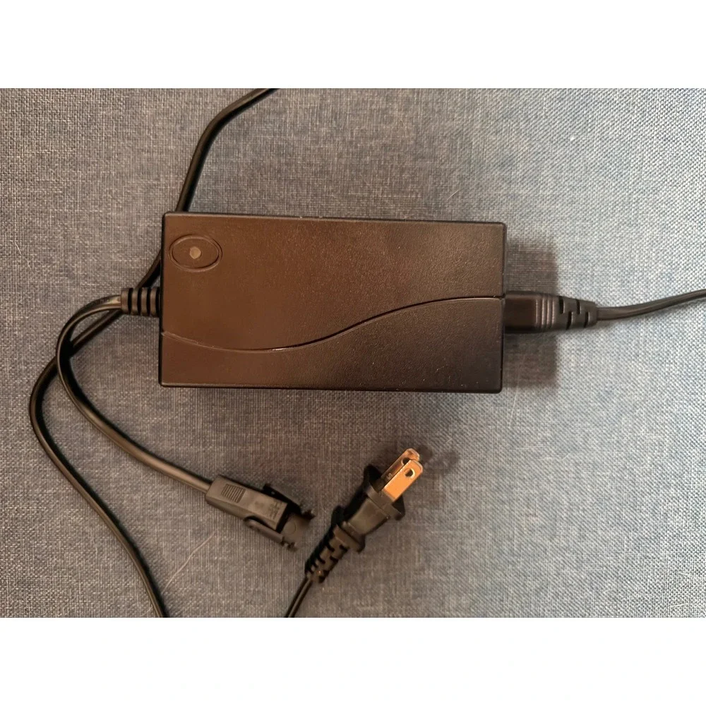 AC DC ADAPTER Model NON41GW A290020 A 100 240V Power Supply Unit